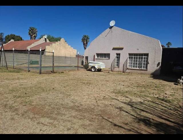 3 BEDROOM HOUSE FOR SALE IN VERWOERDPARK